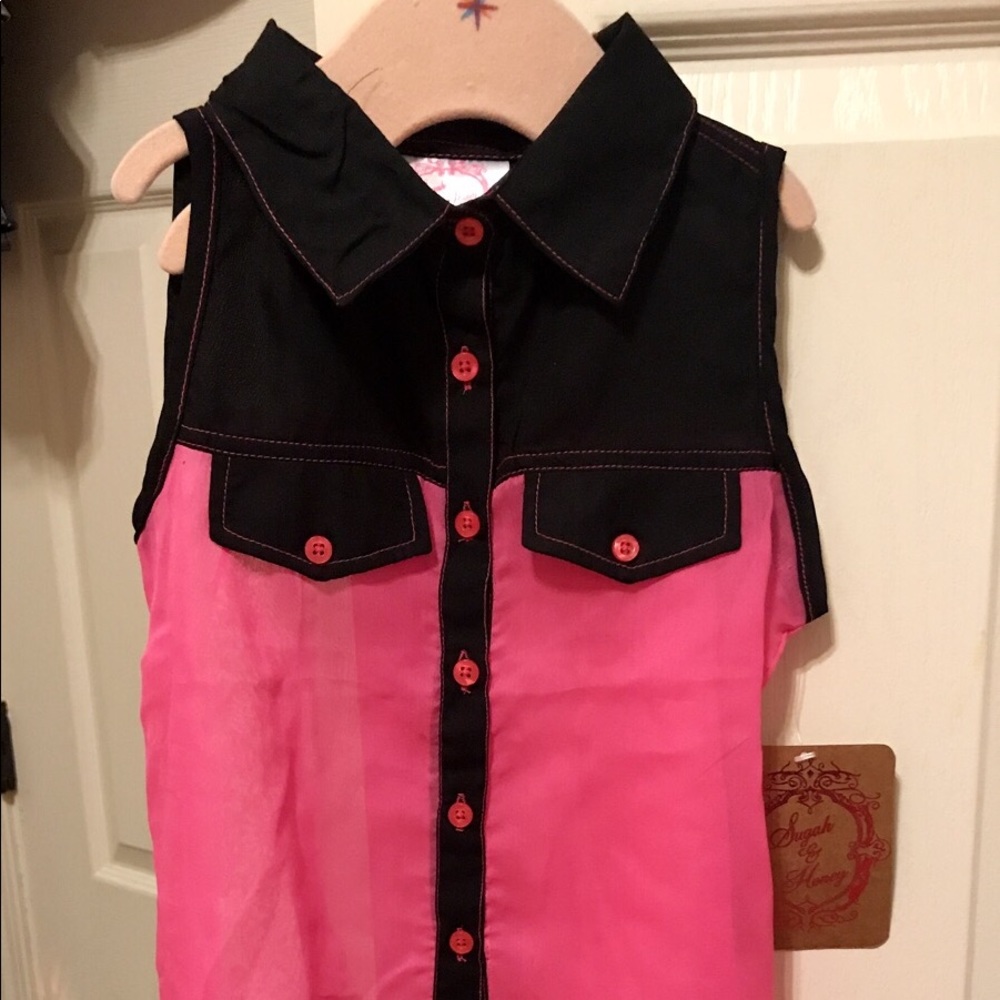 Size 6 stylish Sugar and Honey tank top